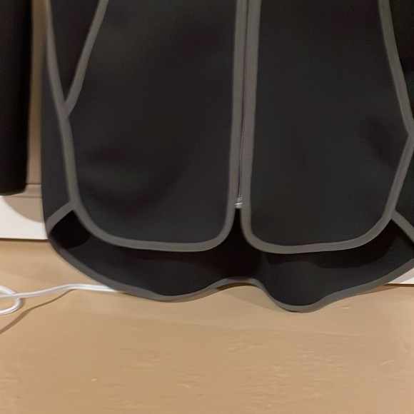 NF JACKET - Picture 2 of 9